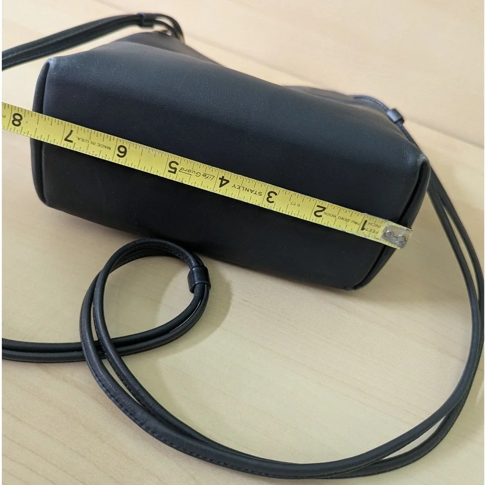 Vintage Coach Navy Blue Leather Crossbody Bag 80s Made in USA 0373-320